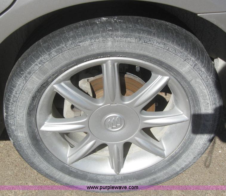 image for item 6177 2006 Buick Lacrosse