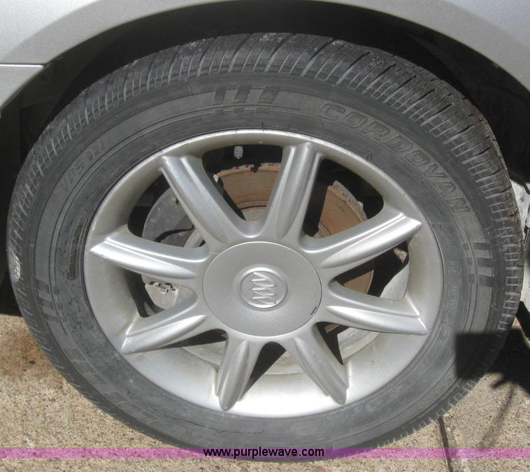 image for item 6177 2006 Buick Lacrosse