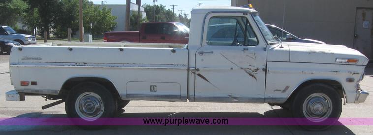 image for item 6178 1969 Ford F250 Camper Special pickup