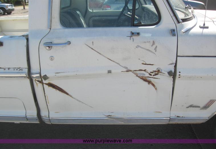 image for item 6178 1969 Ford F250 Camper Special pickup