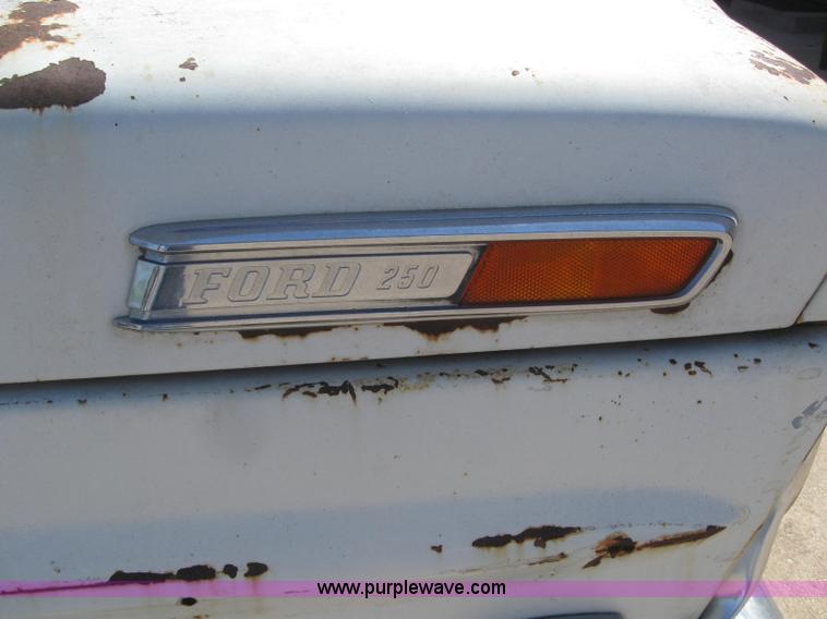 image for item 6178 1969 Ford F250 Camper Special pickup