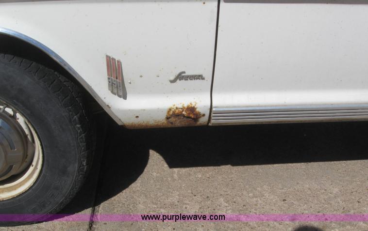 image for item 6178 1969 Ford F250 Camper Special pickup