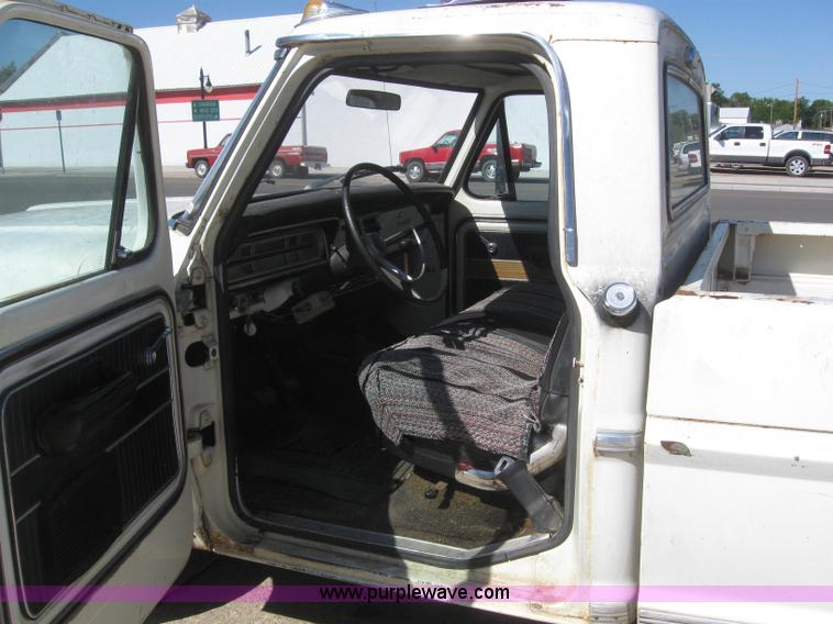 image for item 6178 1969 Ford F250 Camper Special pickup