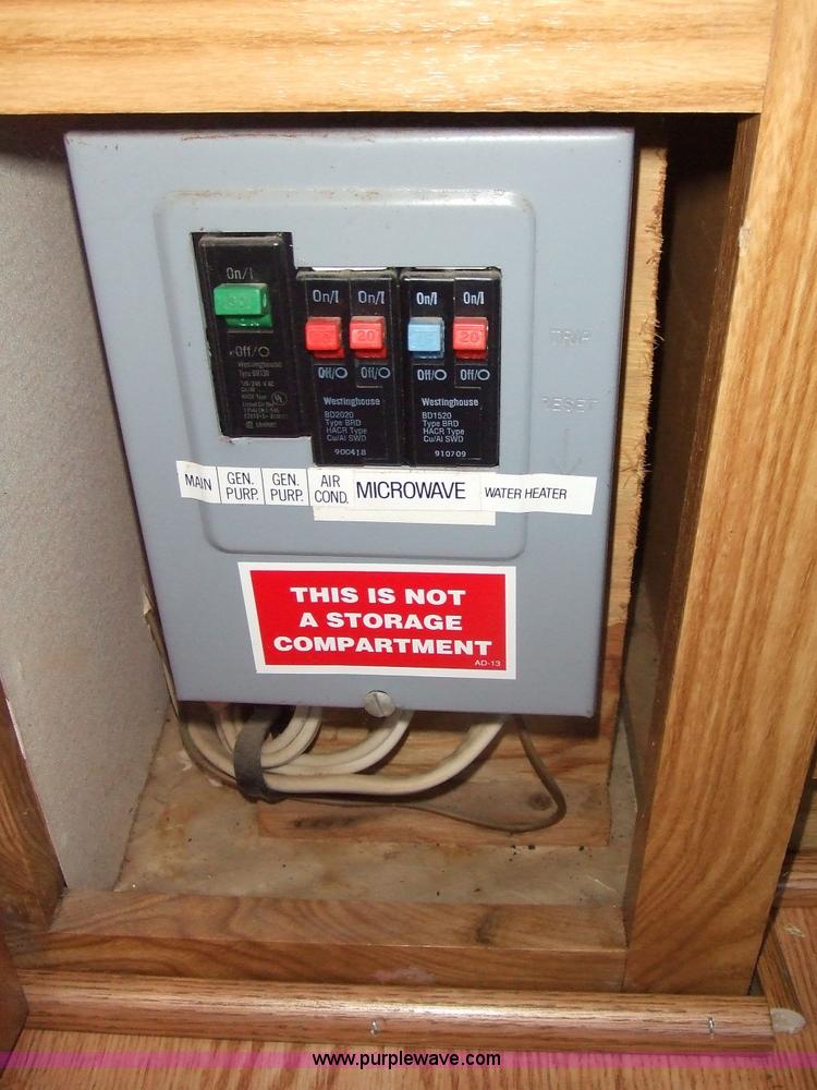 image for item 7118 1992 Carriage Carrie Lite fifth wheel camper