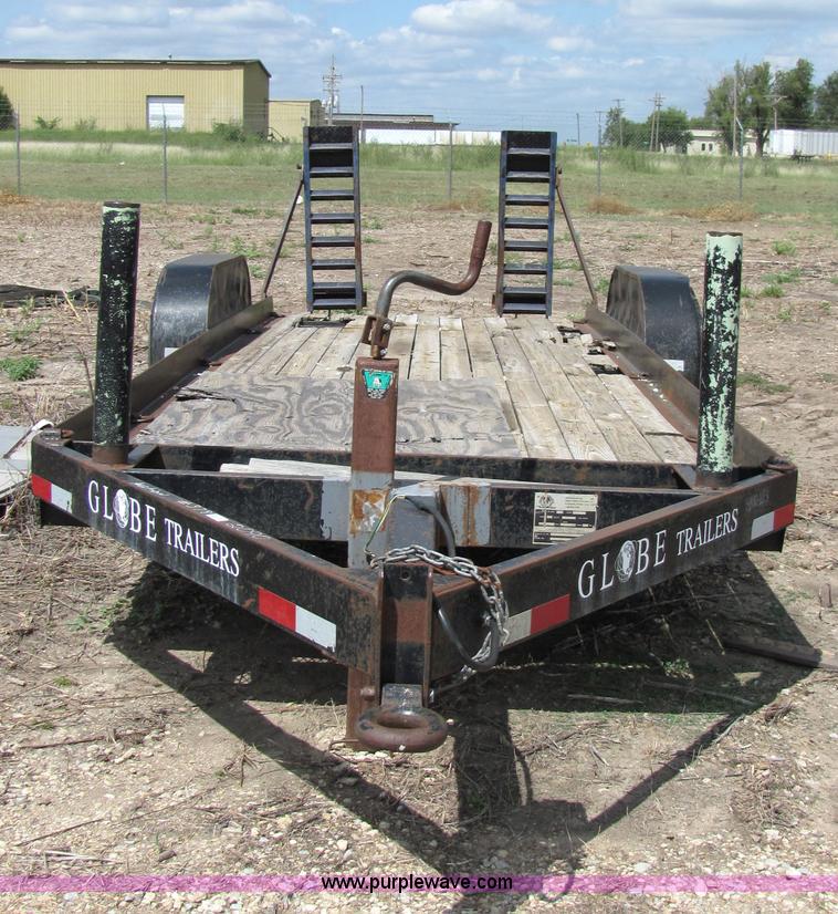 image for item 2090 2005 Globe GTPF6-24 25' trailer