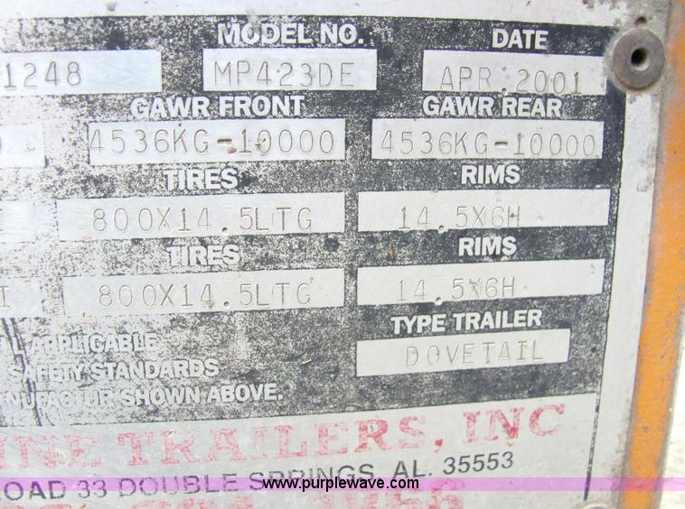 image for item 2091 2001 Econoline MP423DE 28' flatbed trailer