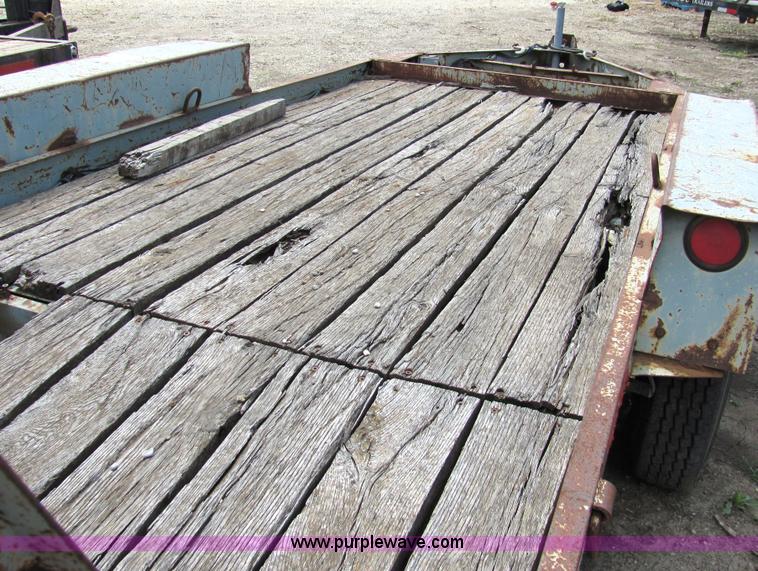 image for item 2094 1998 Interstate 20' trailer