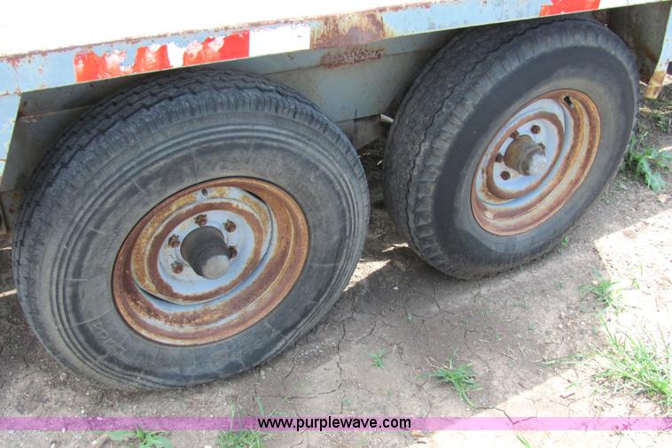 image for item 2094 1998 Interstate 20' trailer