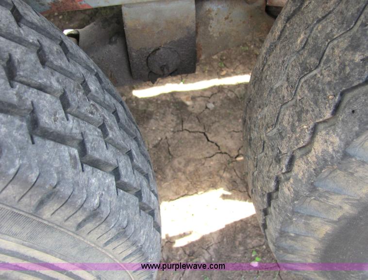 image for item 2094 1998 Interstate 20' trailer