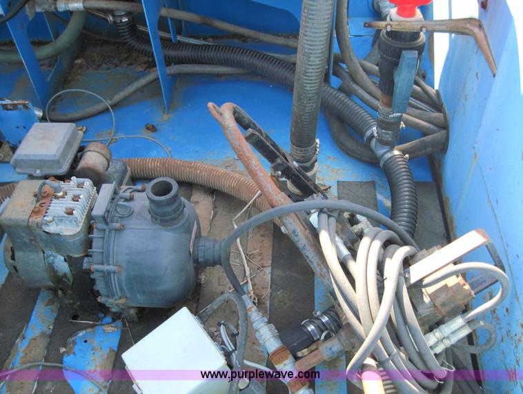 image for item 4133 1992 Doonan 13' equipment trailer