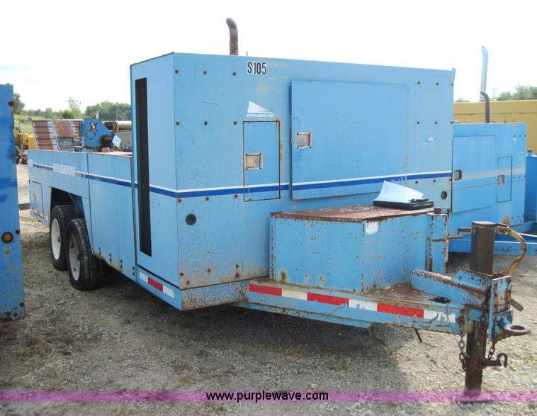 image for item 4134 1992 Doonan Tandem axle flat bed trailer