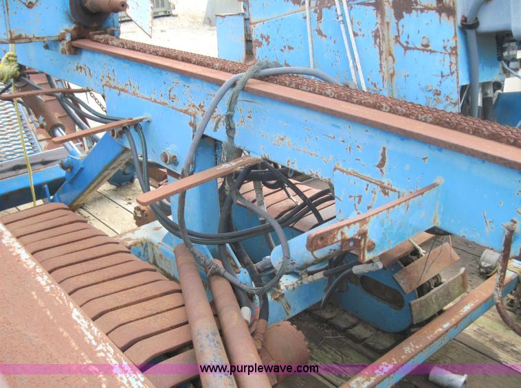 image for item 4134 1992 Doonan Tandem axle flat bed trailer