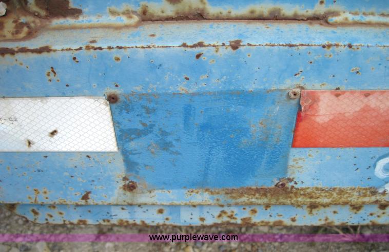 image for item 4134 1992 Doonan Tandem axle flat bed trailer