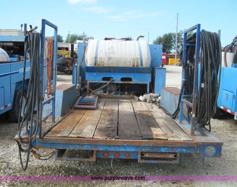 image for item 4135 1992 Doonan Tandem axle trailer