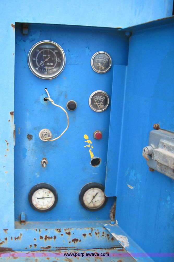 image for item 4135 1992 Doonan Tandem axle trailer