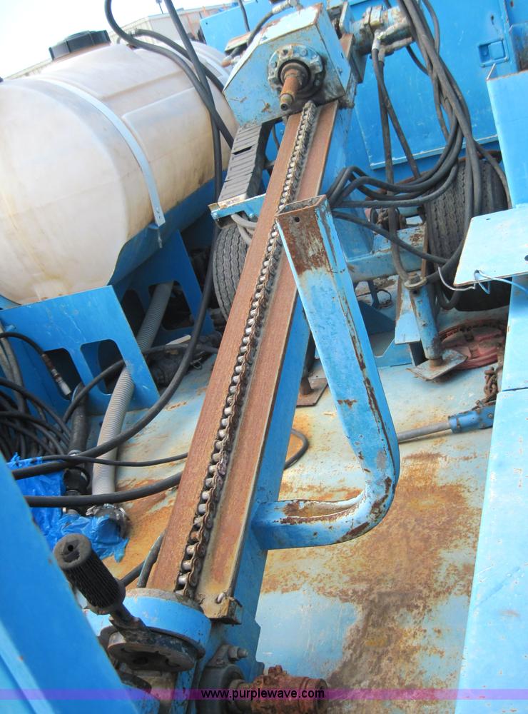 image for item 4136 2003 Doonan flatbed tandem axle trailer