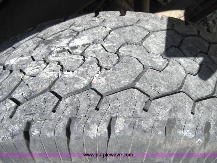 image for item 4139 2005 Chevrolet K1500 Silverado pickup truck