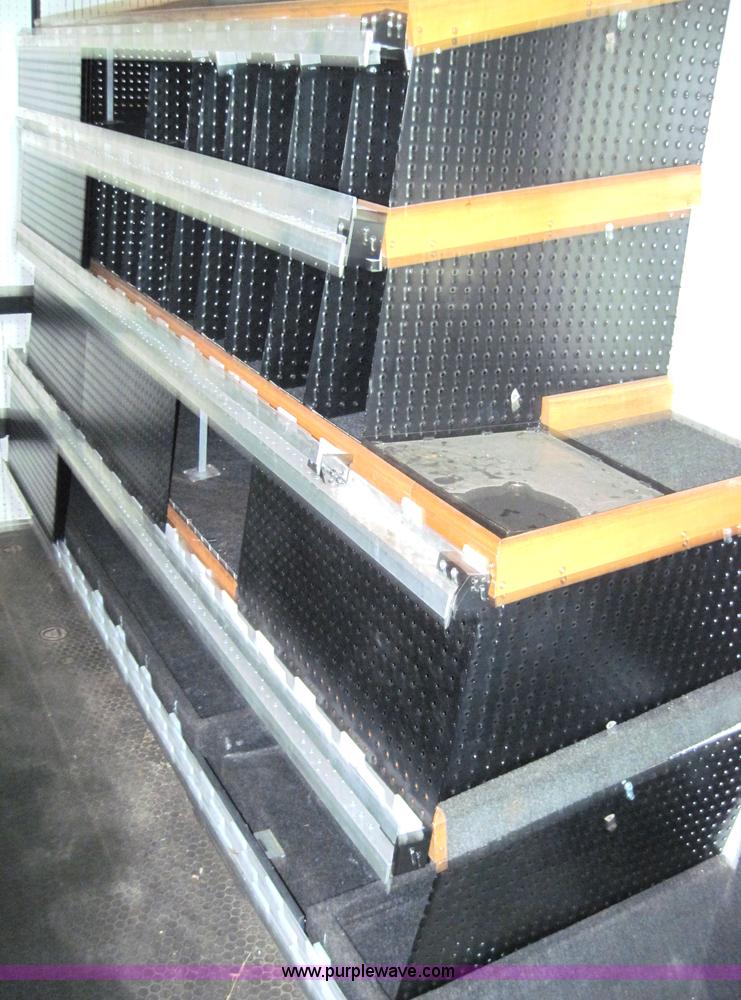 image for item 4142 1999 Freightliner Step van