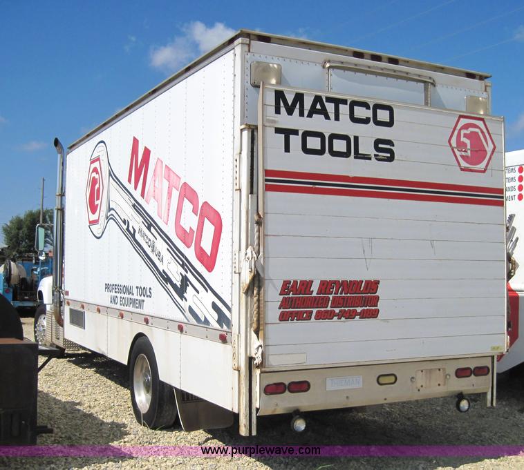 image for item 4143 1997 GMC C6500 truck