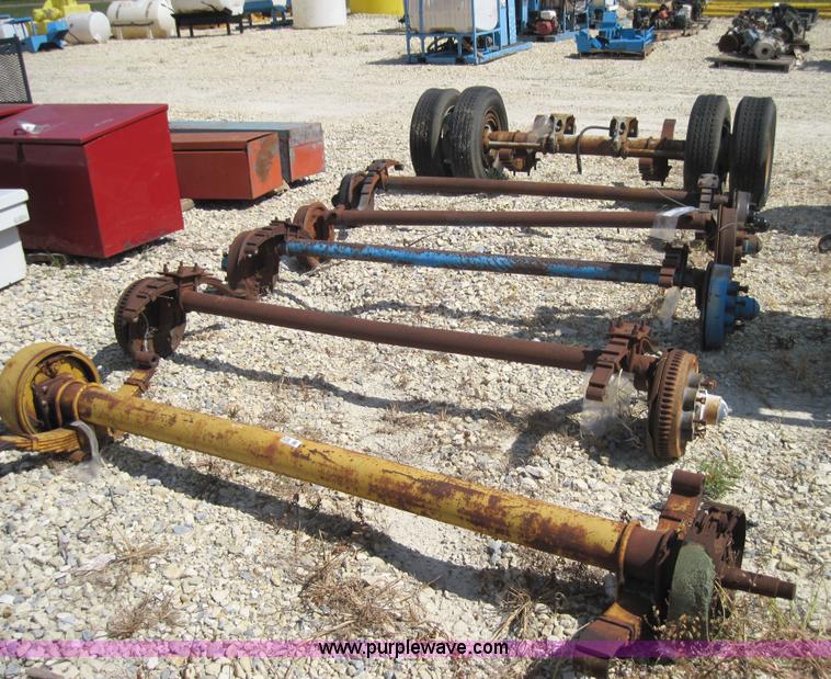 image for item 4146 Assorted axles
