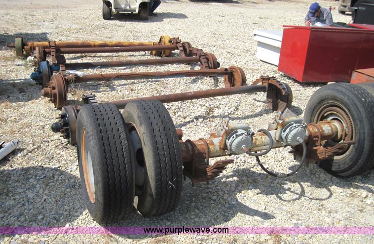 image for item 4146 Assorted axles