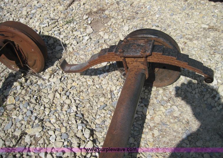 image for item 4146 Assorted axles