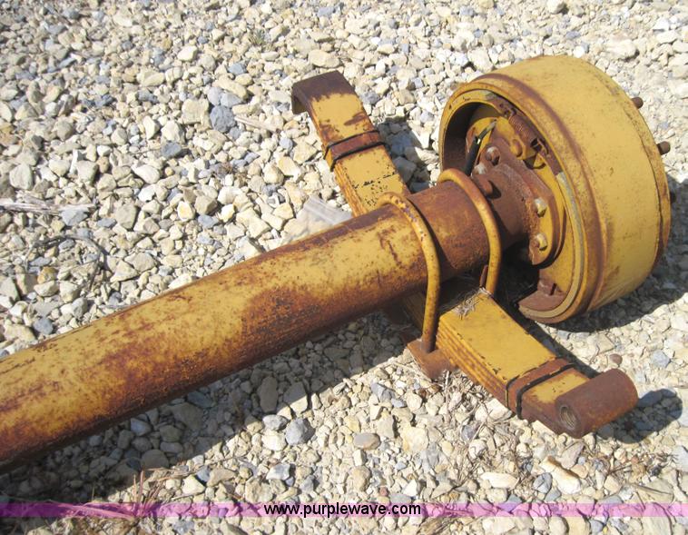 image for item 4146 Assorted axles