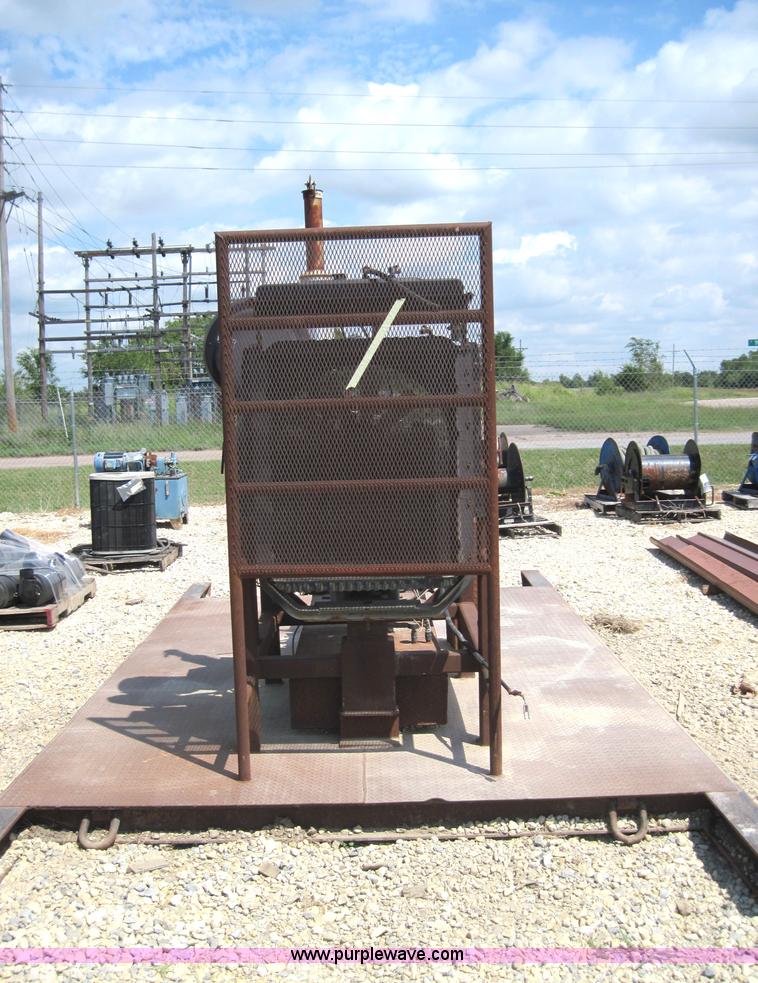 image for item 4169 1993 Cummins 5.9L 160hp diesel engine