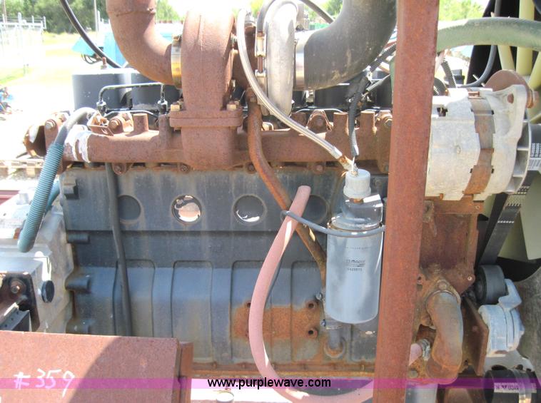 image for item 4169 1993 Cummins 5.9L 160hp diesel engine