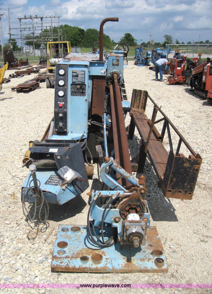 image for item 4192 Straightline 910 directional drill