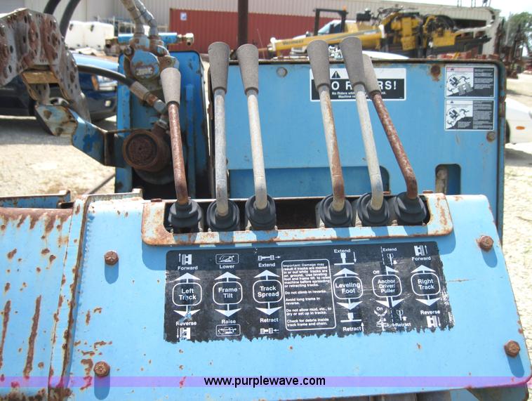 image for item 4192 Straightline 910 directional drill