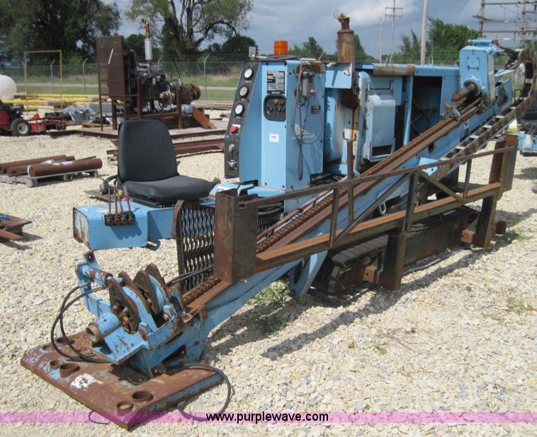 image for item 4196 Straightline 910 directional drill