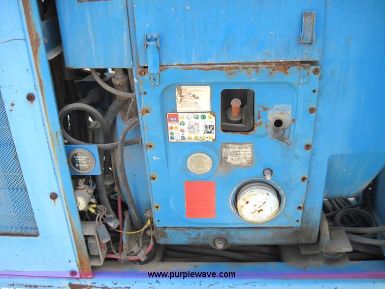 image for item 4196 Straightline 910 directional drill