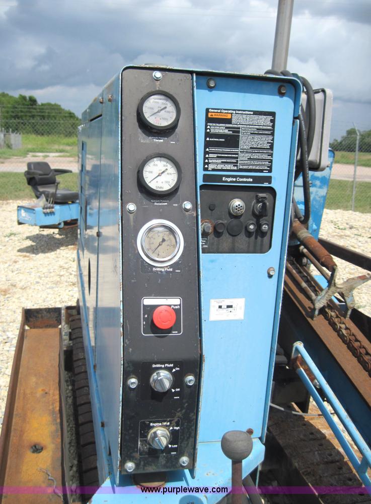 image for item 4197 Straightline 910 directional drill