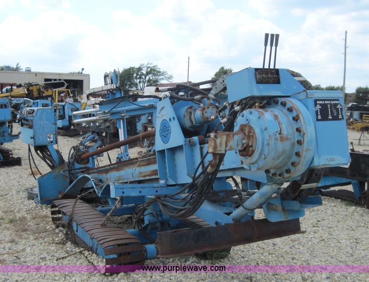 image for item 4199 Straightline 2610 directional drill