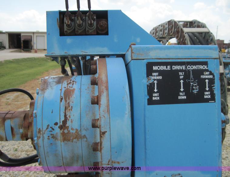 image for item 4199 Straightline 2610 directional drill