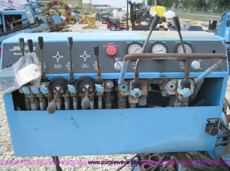 image for item 4199 Straightline 2610 directional drill