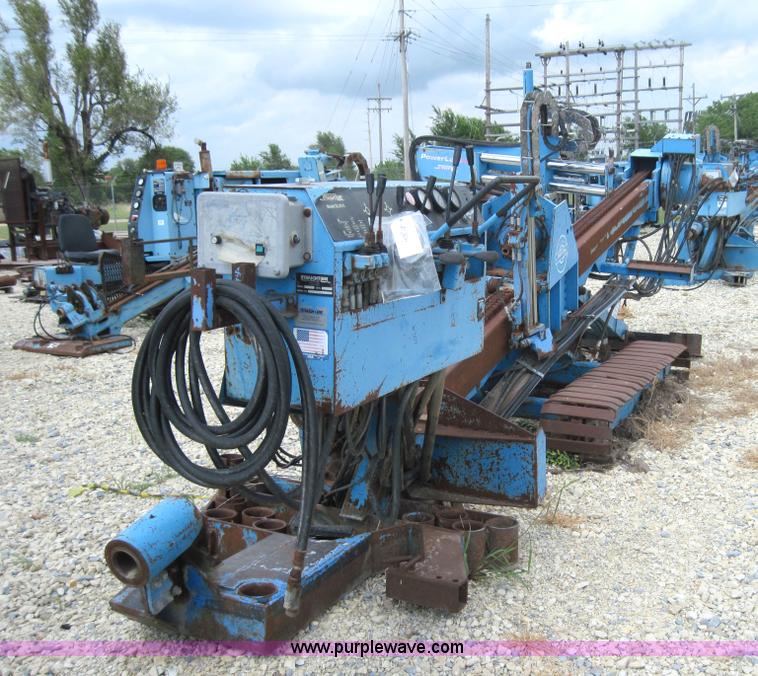 image for item 4200 Straightline 2610 directional drill