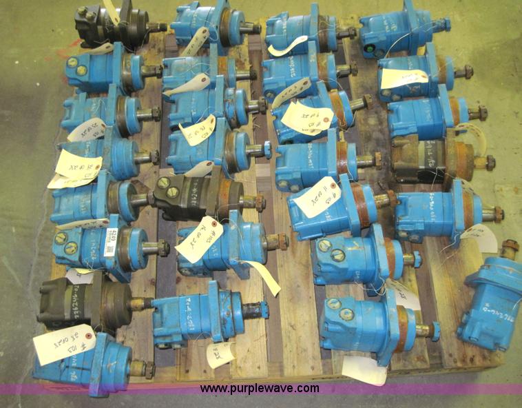 image for item 4249 (28) Eaton Corp hydraulic pumps