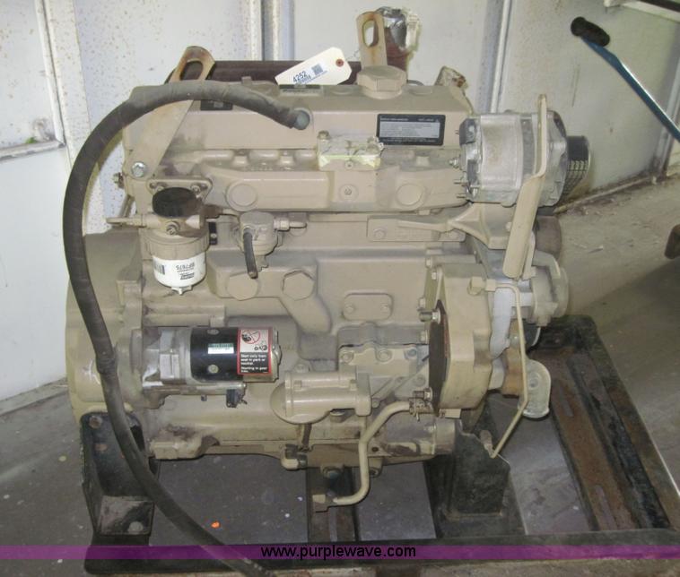 image for item 4252 John Deere 4.5L power tech diesel engine