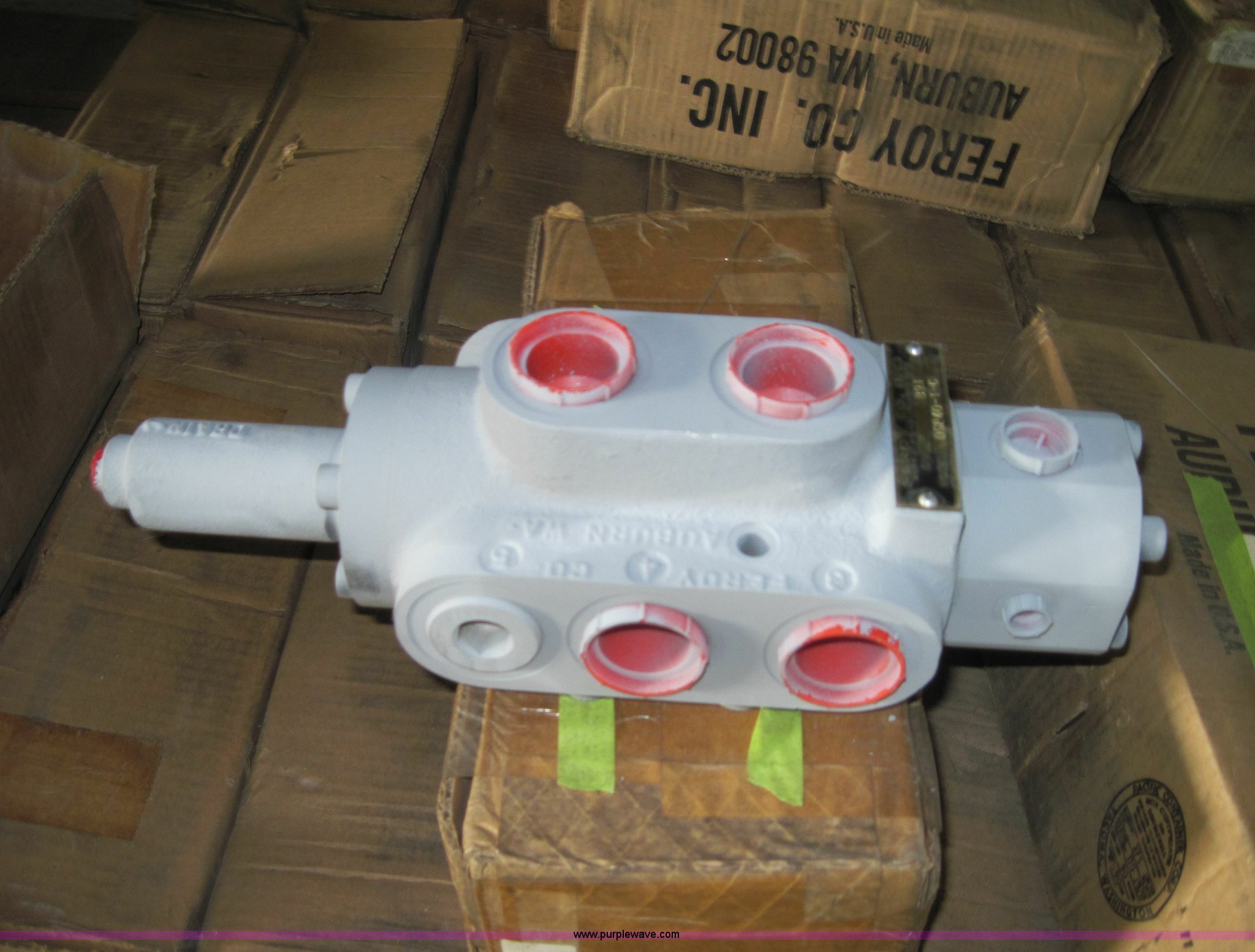 Feroy Comp selector valves in Hutchinson, KS | Item 4225 sold | Purple Wave
