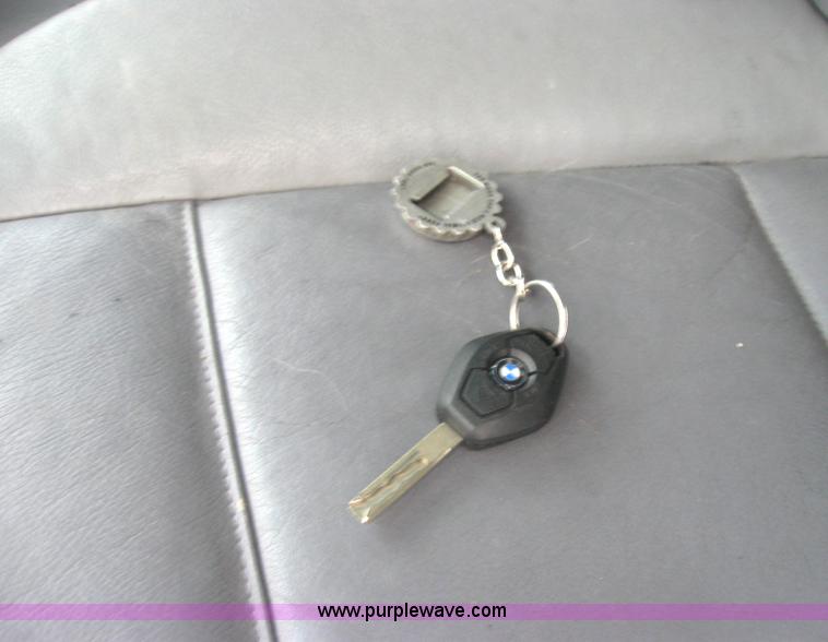 image for item 2770 2000 BMW X5 Non-repairable certificate, parts only