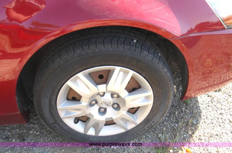 image for item 2771 2006 Nissan Altima Non-repairable certificate, parts only