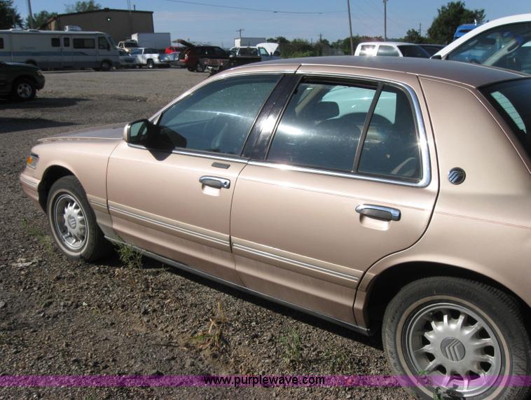image for item 2773 1996 Mercury Grand Marquis LS Non-repairable certificate, parts only