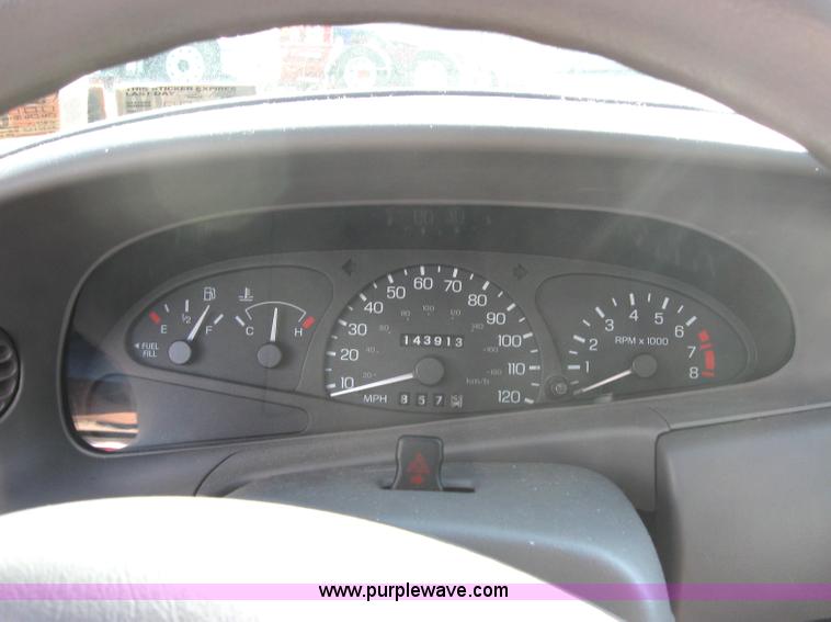 image for item 2774 1998 Ford Escort