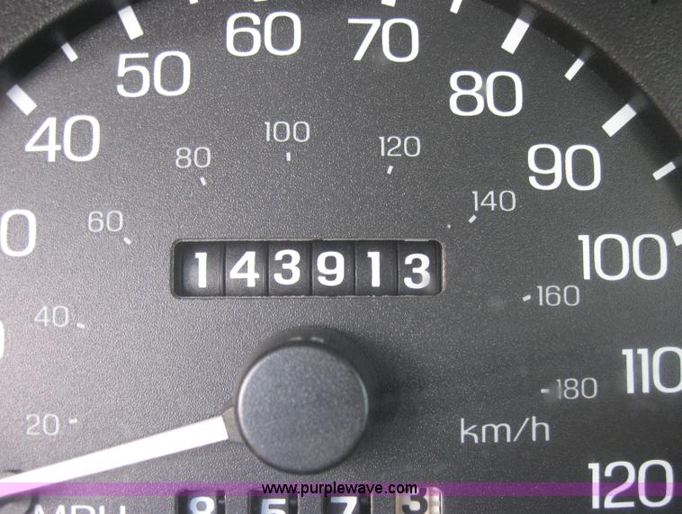 image for item 2774 1998 Ford Escort