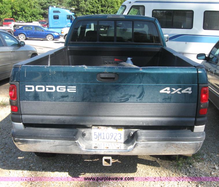 image for item 2775 1997 Dodge Ram 2500 club cab pickupNon-repairable certificate, parts only
