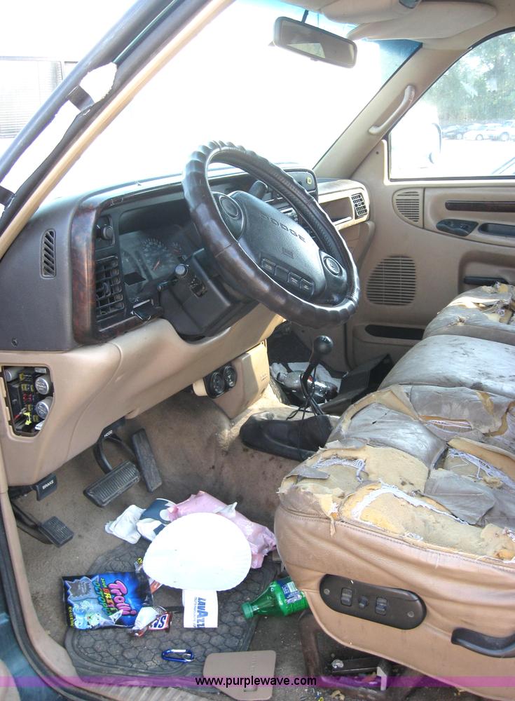 image for item 2775 1997 Dodge Ram 2500 club cab pickupNon-repairable certificate, parts only