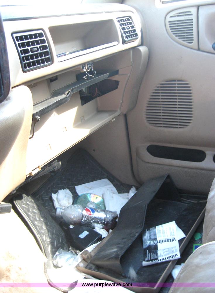 image for item 2775 1997 Dodge Ram 2500 club cab pickupNon-repairable certificate, parts only