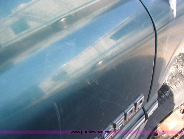 image for item 2775 1997 Dodge Ram 2500 club cab pickupNon-repairable certificate, parts only